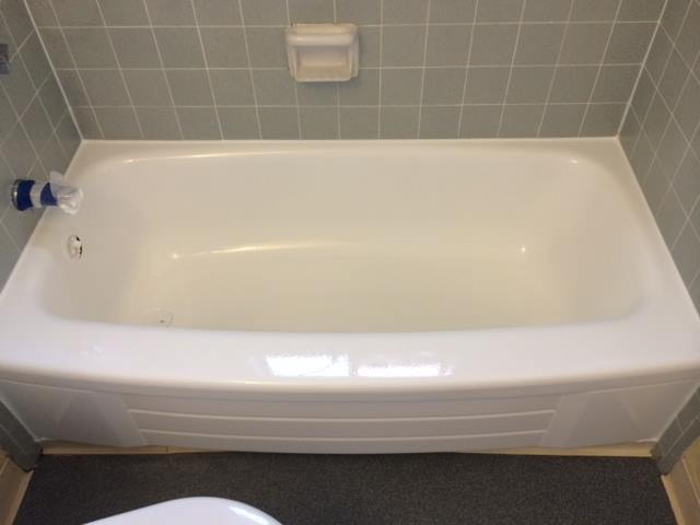 Clovis bathtub refinishing
